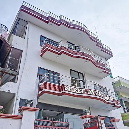 Oyo 7498 Hotel Aparajita Varanasi Eksteriør bilde
